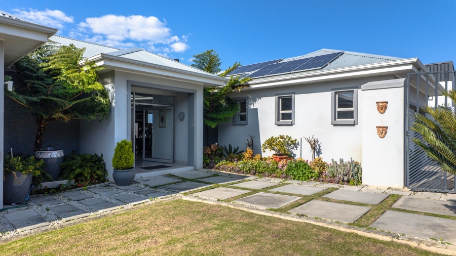 2 Bedroom Property for Sale in Robberg Ridge Western Cape